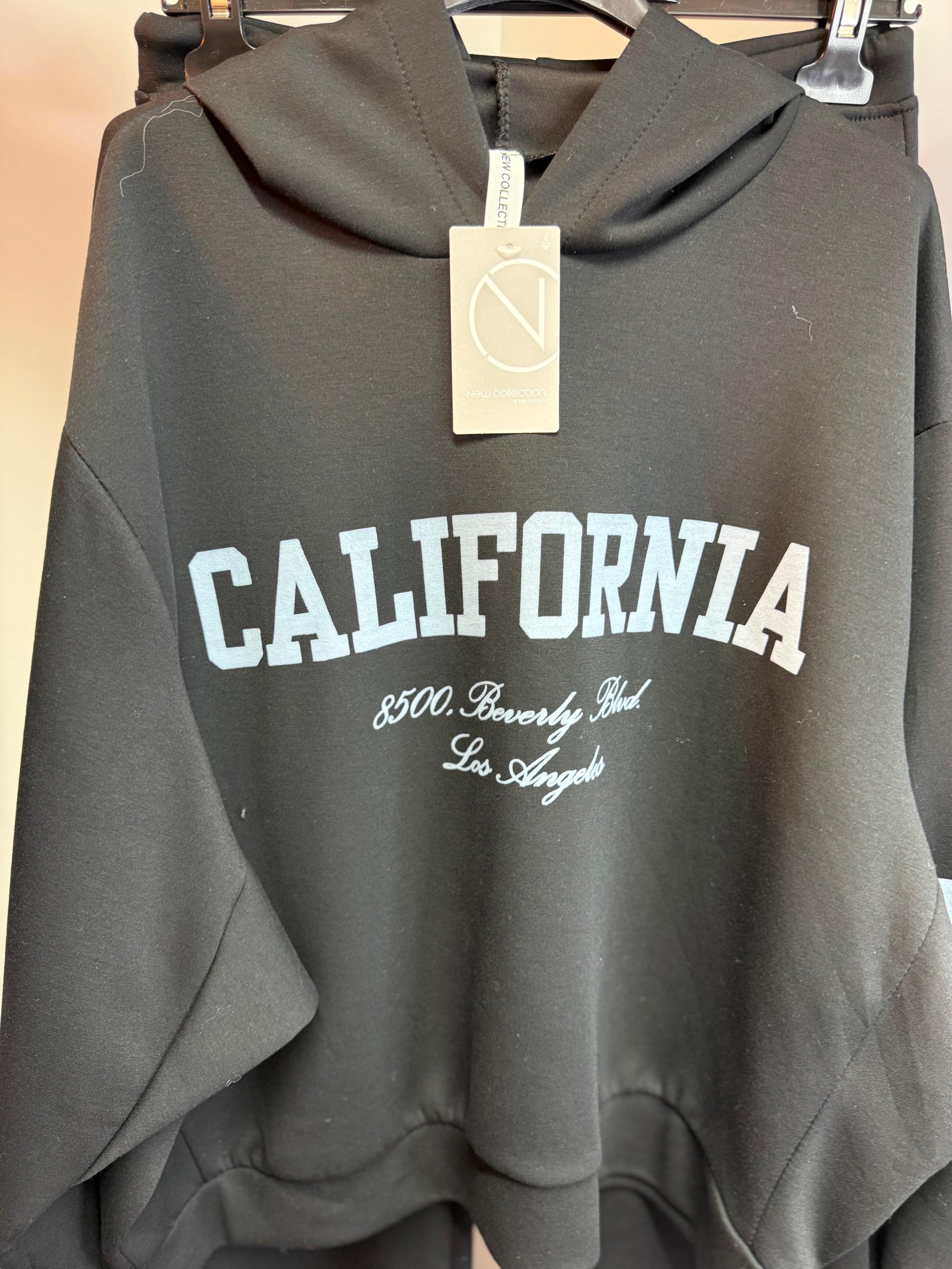 California Slogan Hoodie – Black (One Size)