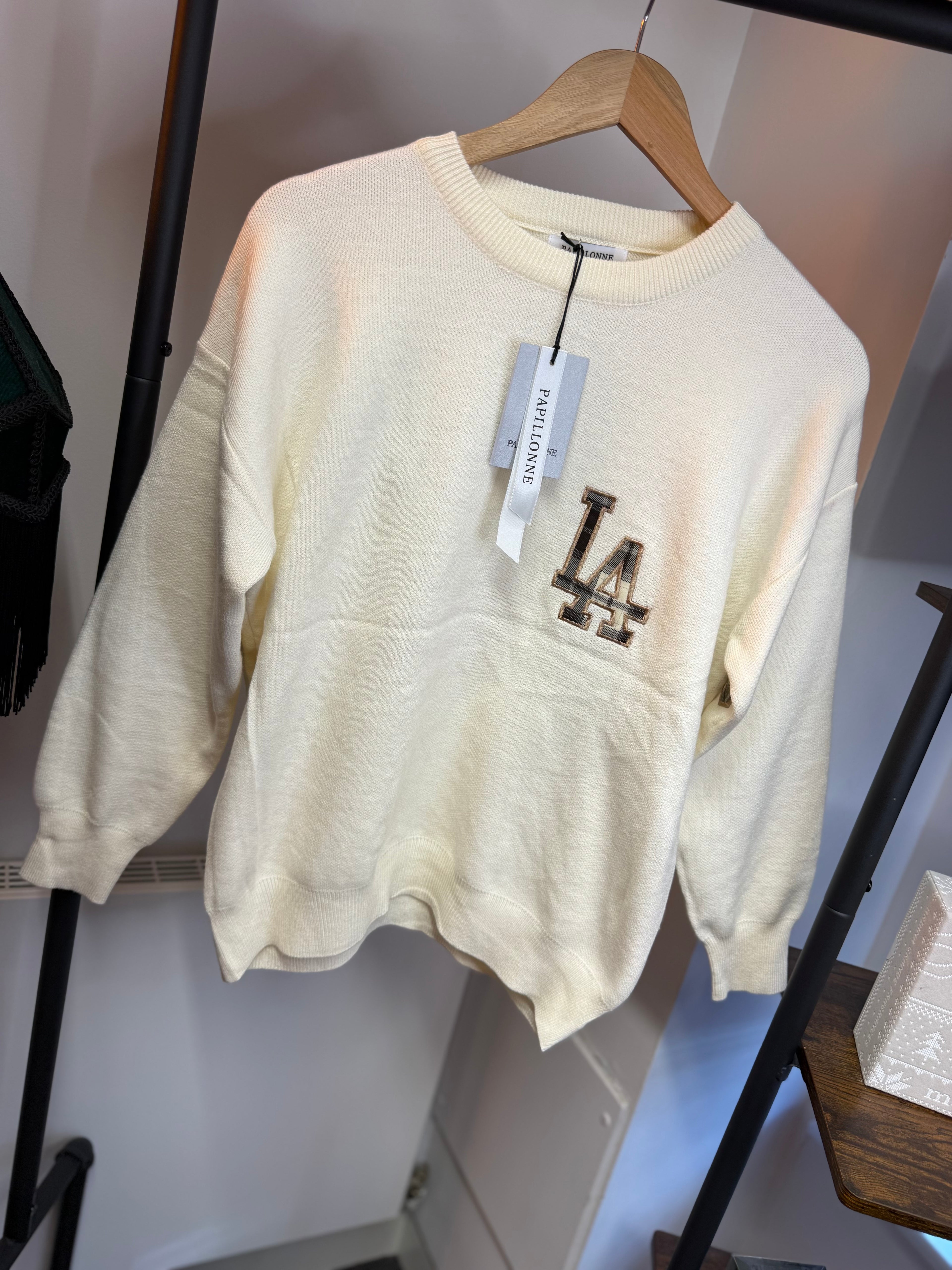 Los Angeles Slogan Knit Jumper – Cream (One Size)