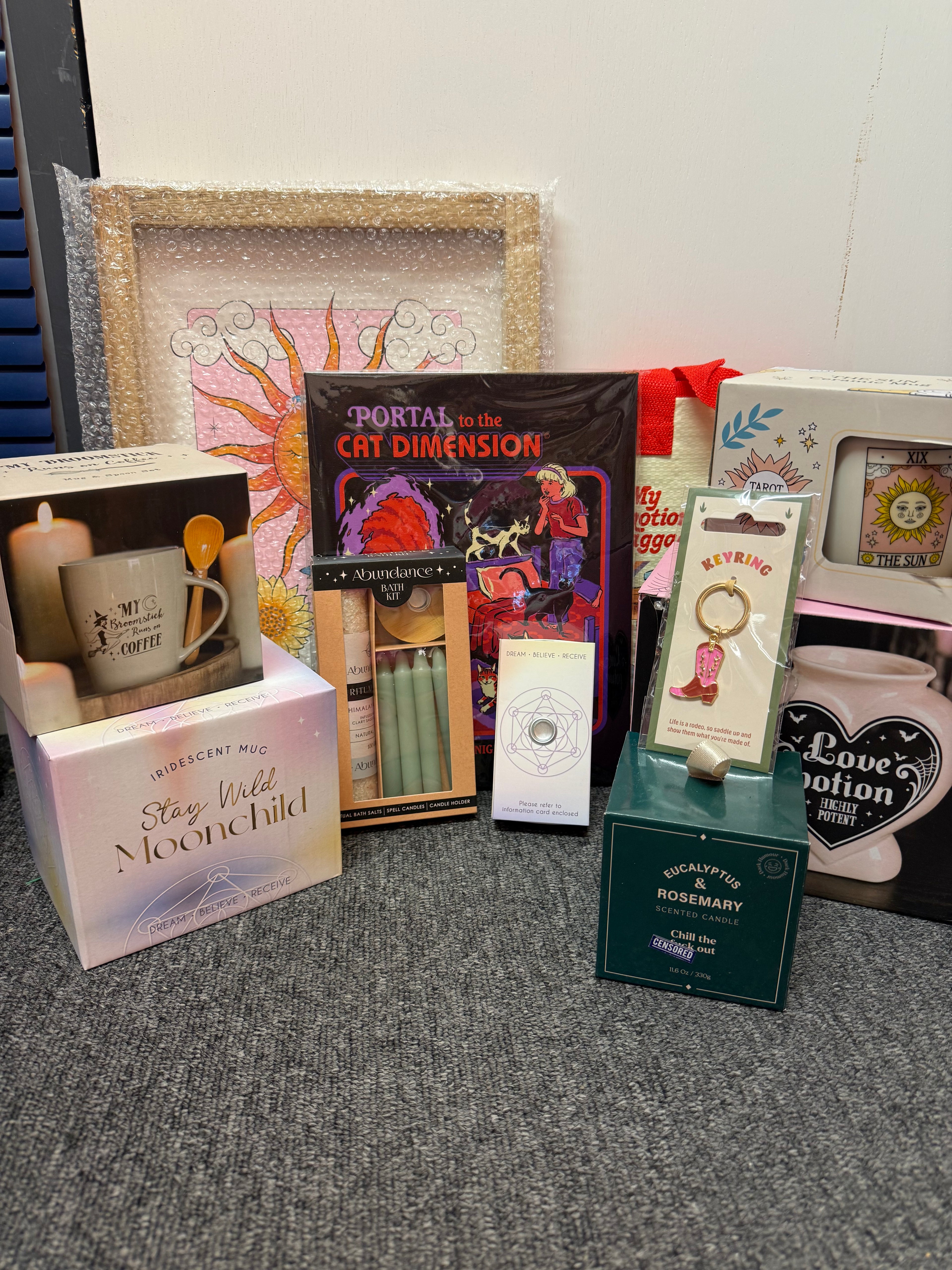 Brand New Homeware Reseller flip bundle - 10 items